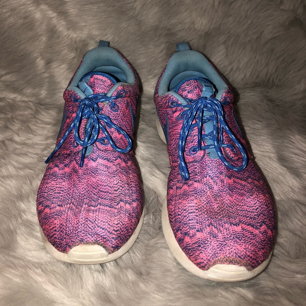 Nike Roshes